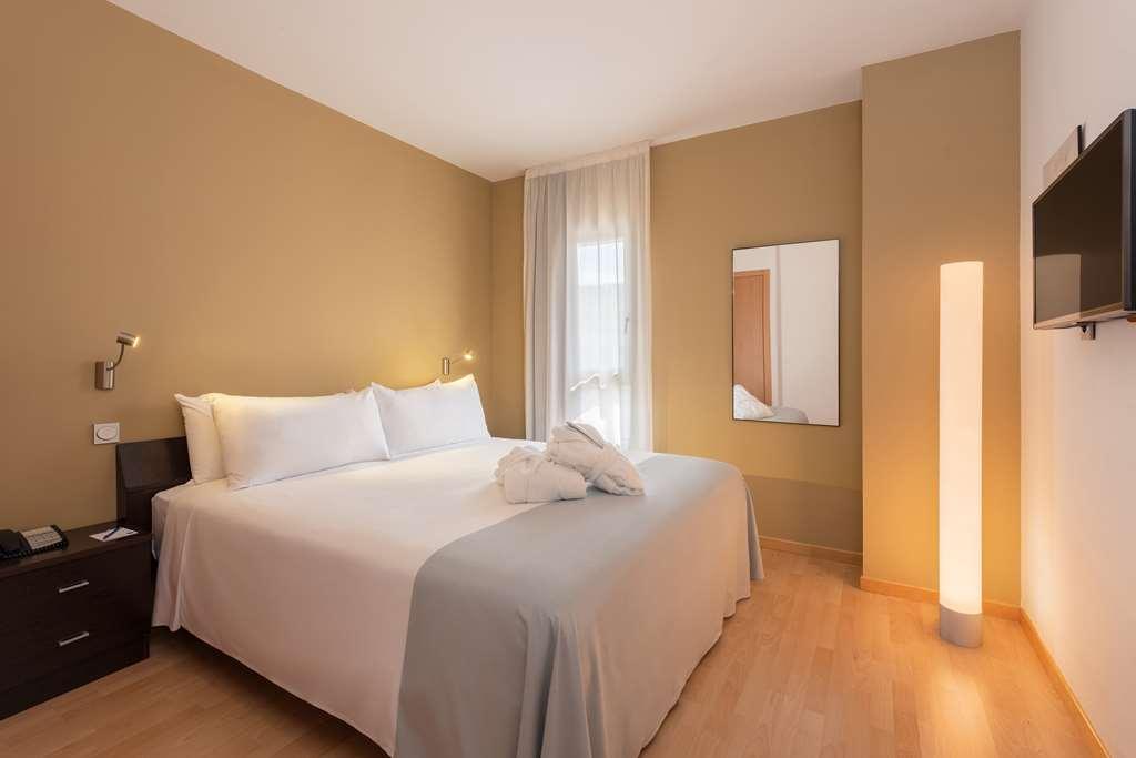 Apartahotel Tryp Airport *