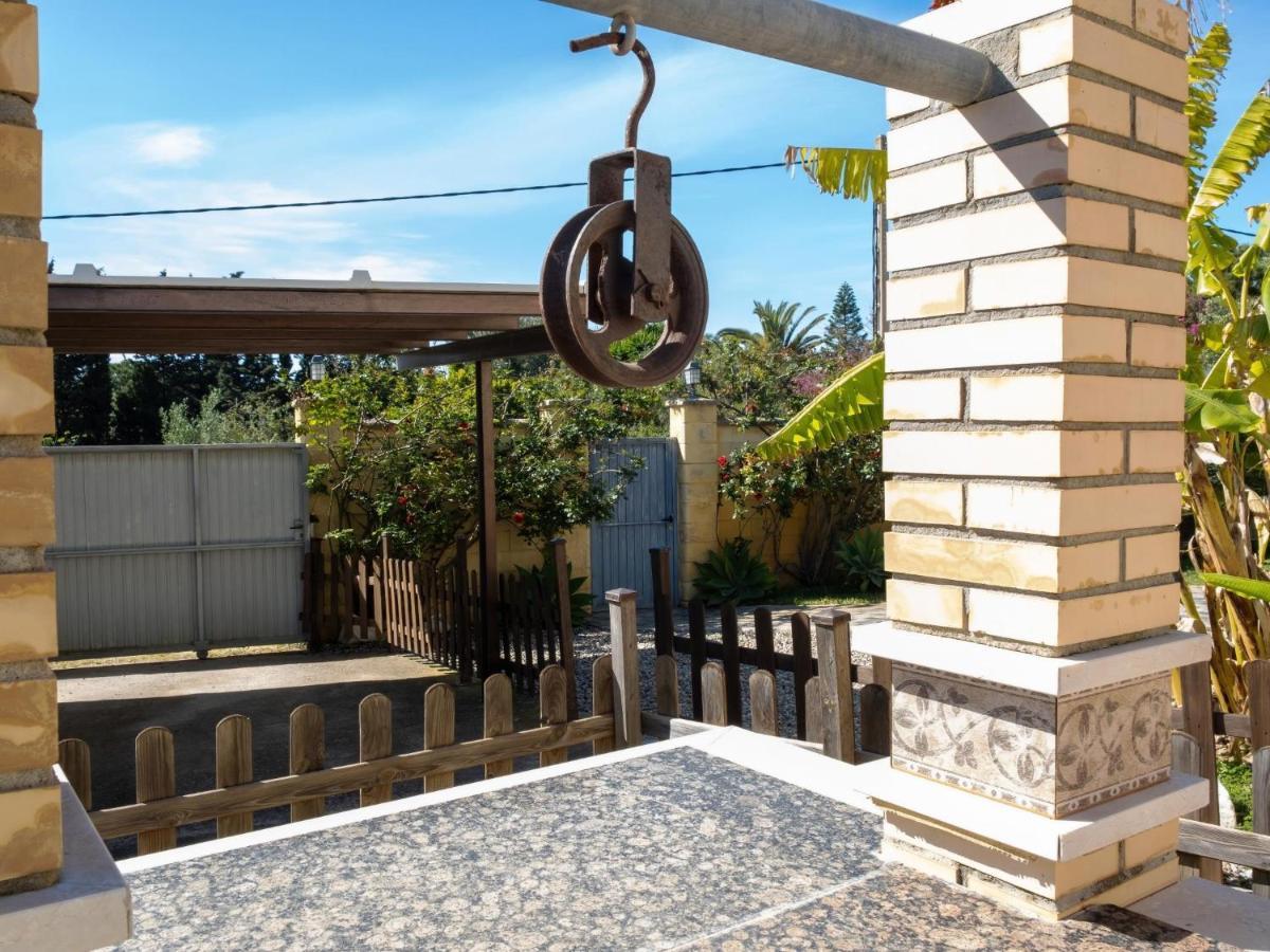 Con Piscina Privada Solo Familias Y Parejas Сasa de vacaciones Conil De La Frontera