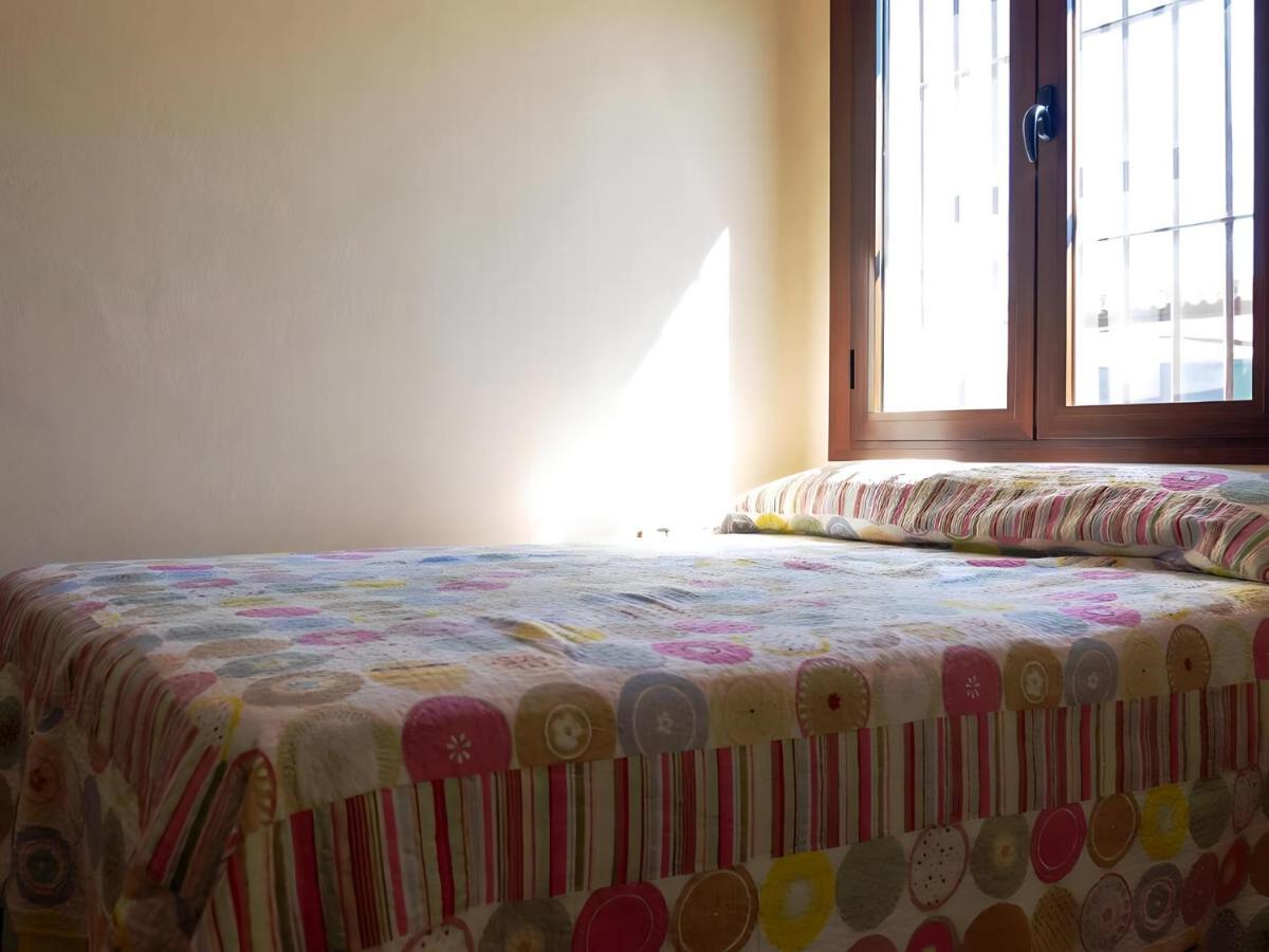 Con Piscina Privada Solo Familias Y Parejas Сasa de vacaciones *