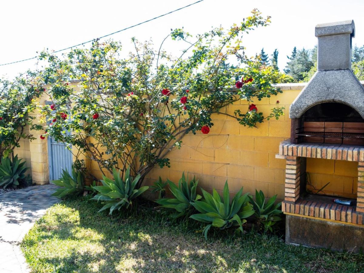 Con Piscina Privada Solo Familias Y Parejas Сasa de vacaciones Conil De La Frontera