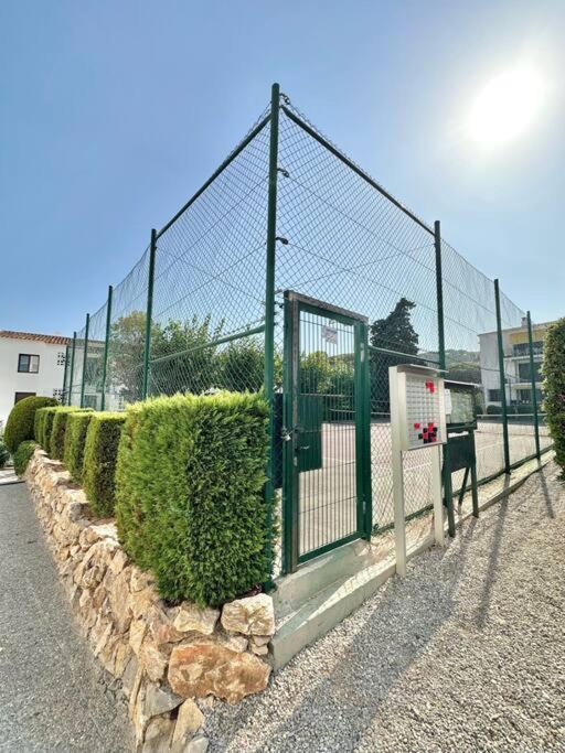 The Golden Oak In Calella Centre - 100m From Apartamento Palafrugell