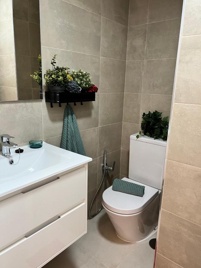 Bnbook Medea 2 Apartahotel