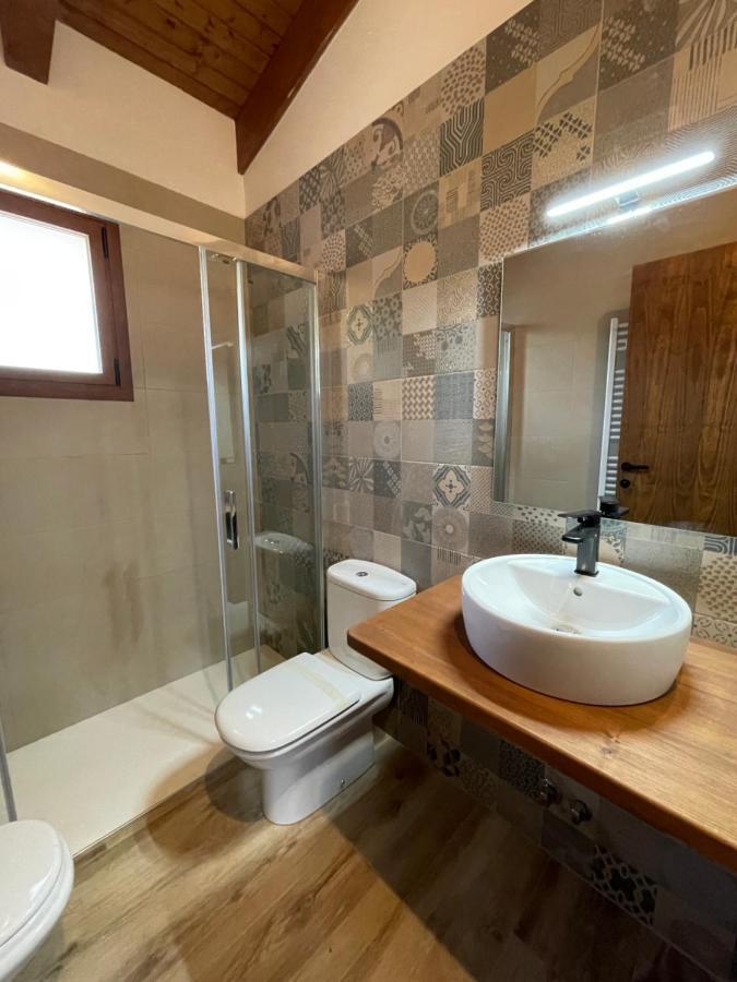 Casa De Les Escoles, Espinalbet - Alberga Chalet Castellar del Riu