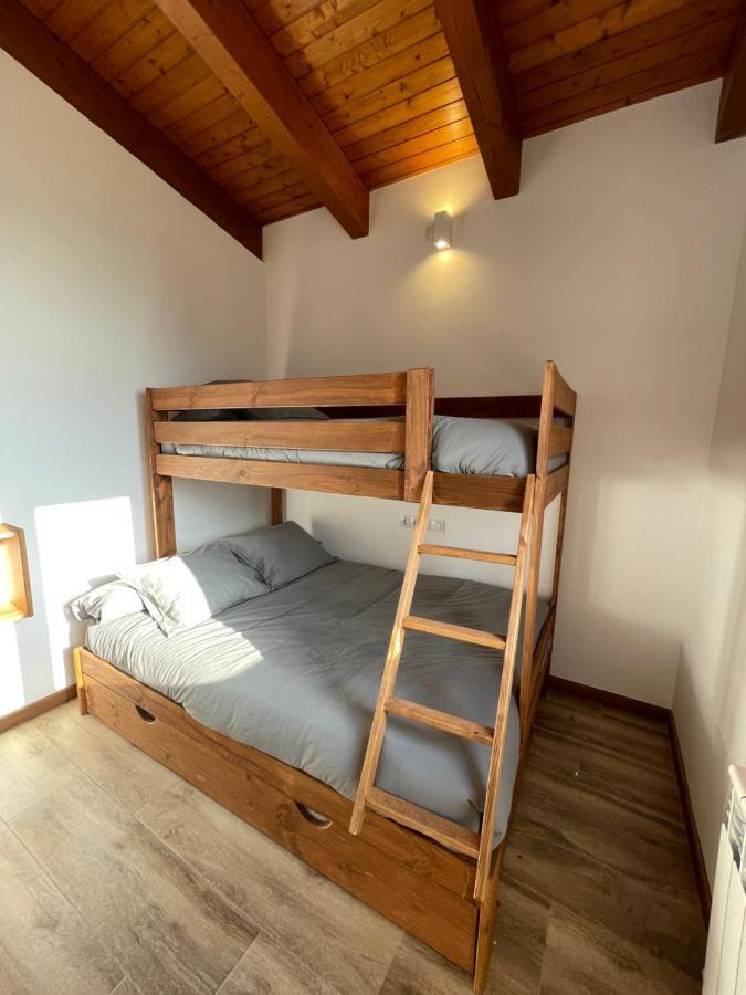 Casa De Les Escoles, Espinalbet - Alberga Castellar del Riu