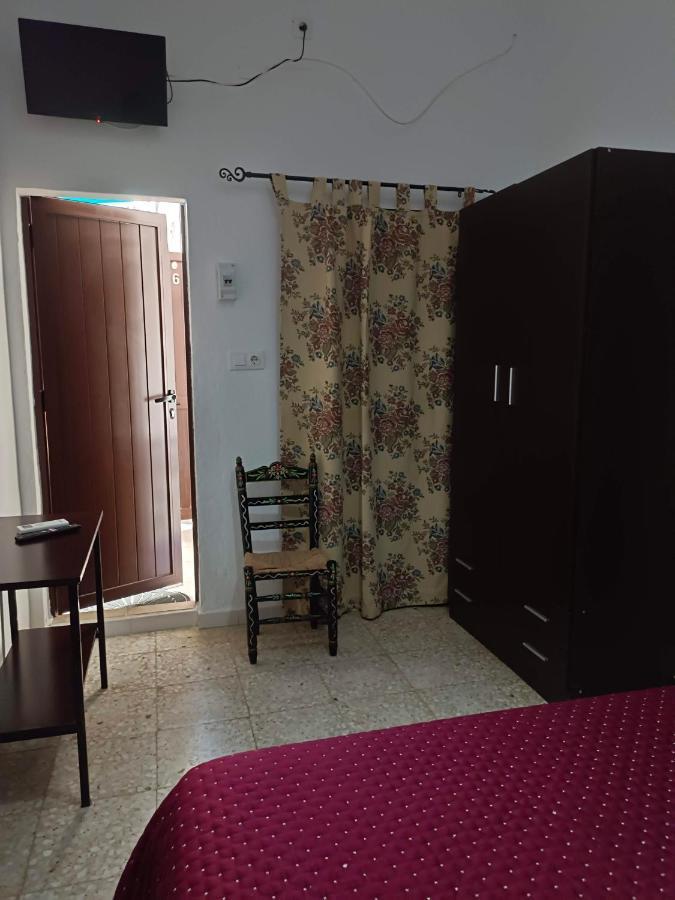 Patio Rociero Homestay El Rocio