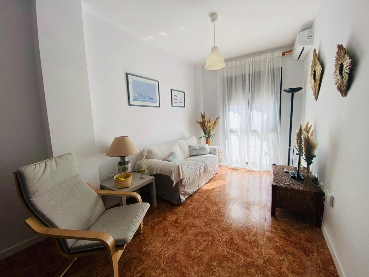Vivienda Centrica Con Salida Directa A Las Playas Chiclana de la Frontera