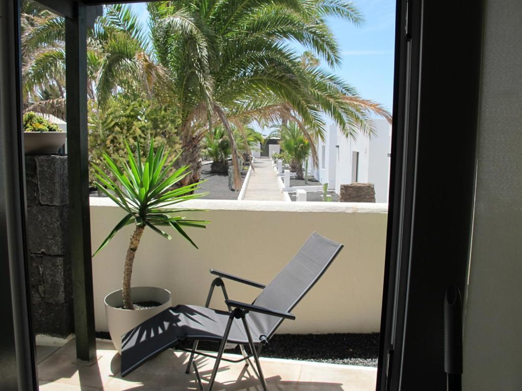 Lido-playa Roca With Sea Front Access - Free Ac - Wifi Apartment