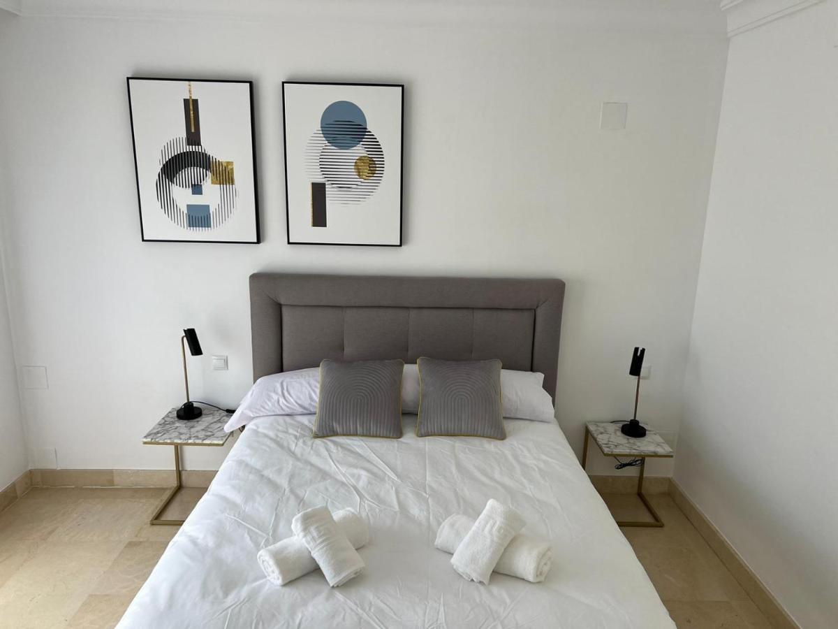 Moderno Y Acogedor Adosado En Golf Apartment