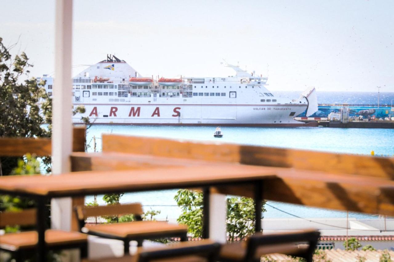 Ocean Nomads Coworking Hostal Arona (Tenerife)