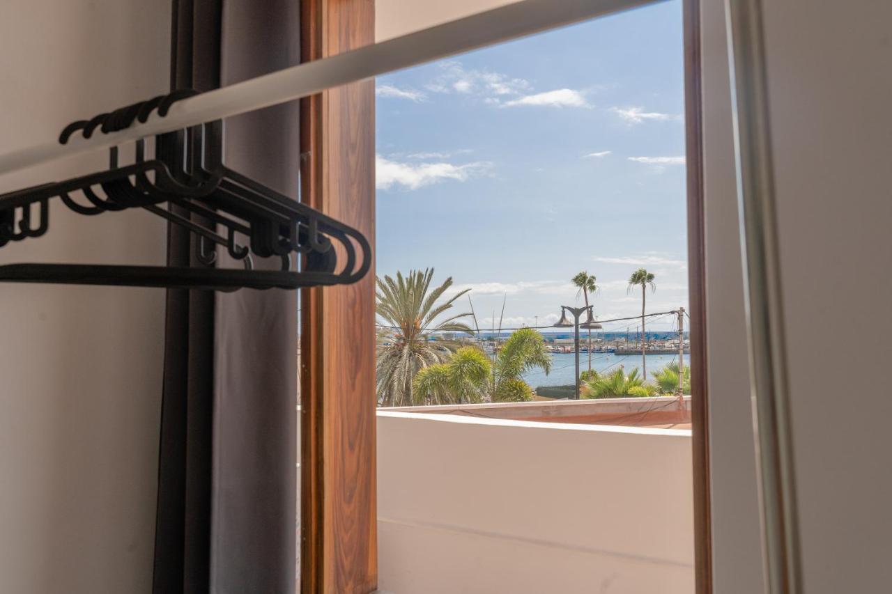 Ocean Nomads Coworking Hostal Arona (Tenerife)