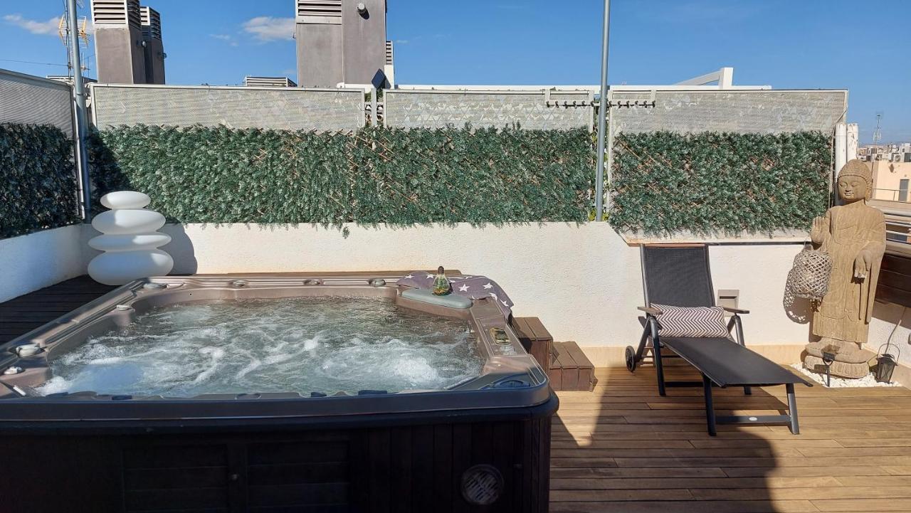 Atico De Lujo Con Jacuzzi Climatizado En Terraza Elche