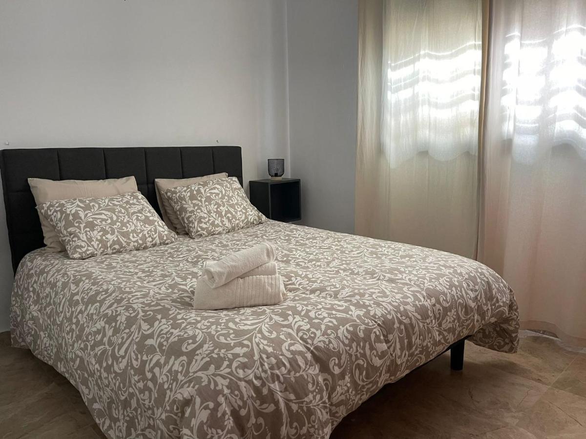 Guest house Astral-habitacion Doble Privada En Casa Compartida-uebica2 *