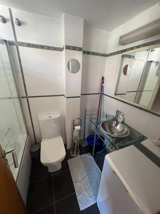 Bonito Estudio - Primera Linea De Playa Apartamento