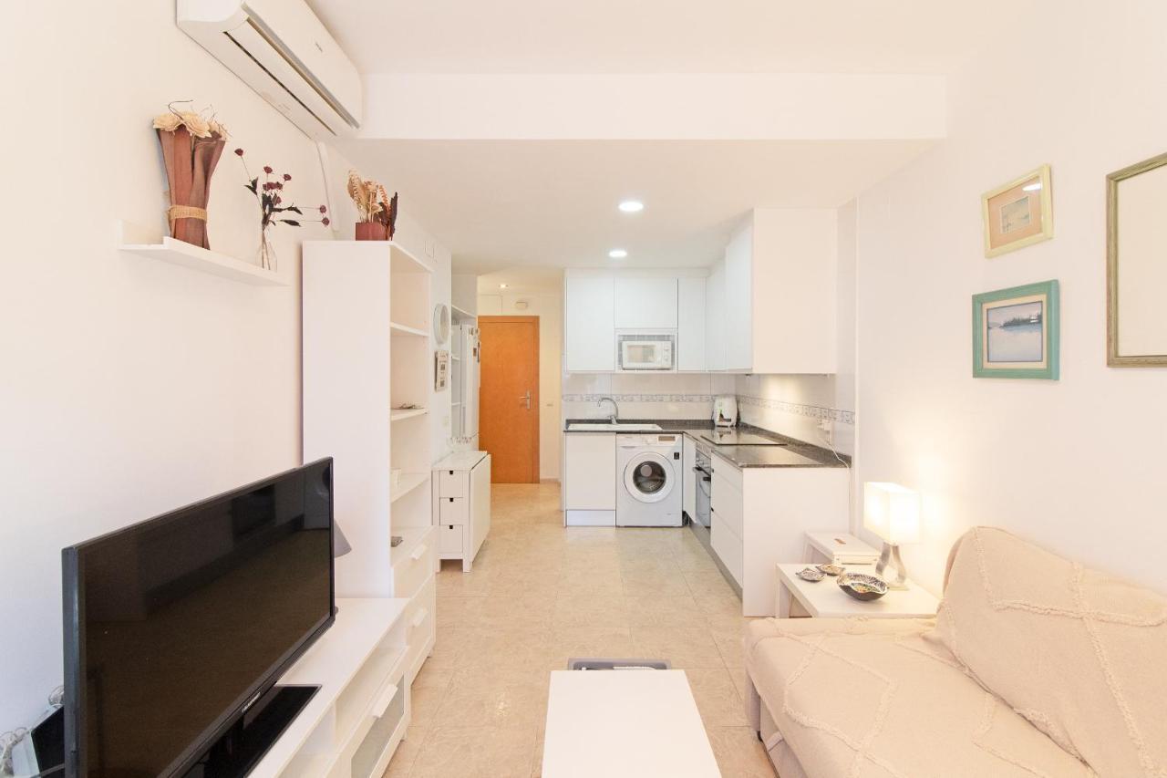 Global Properties, Practico En Cerca De La Playa