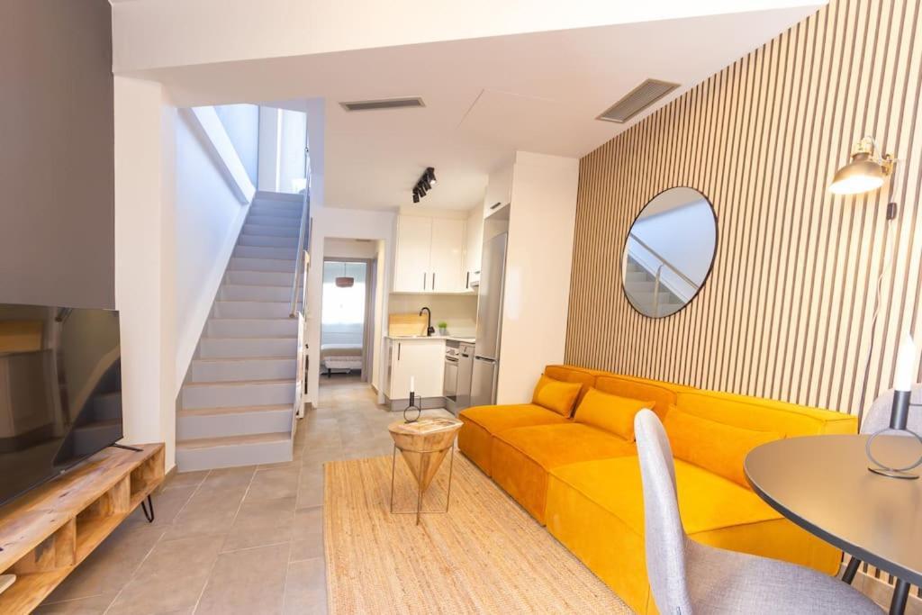 Duplex With Terrace Near Bcn Apartamento Terrassa