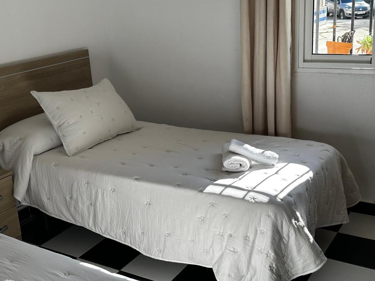 Apartamento Cerca Del Centro, Cerca De La Feria, Cerca De La Playa *