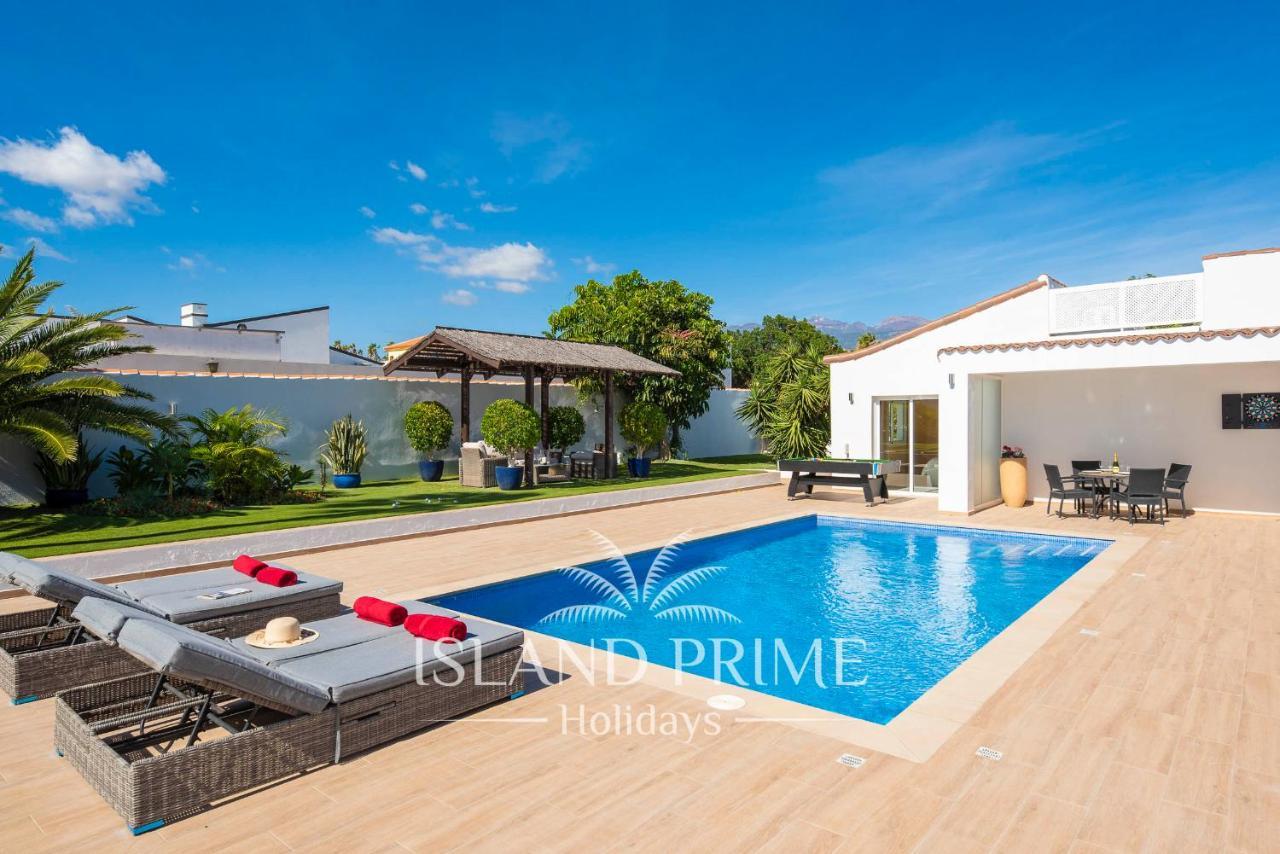 Huge With Amazing Garden In Golf Del Sur Alm160 San Miguel de Abona