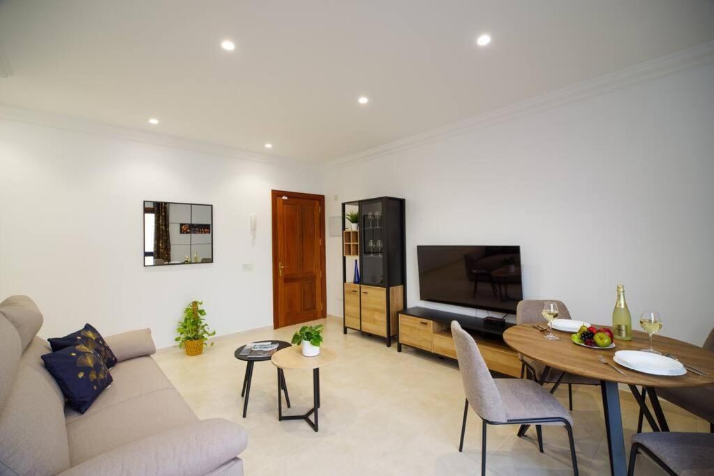 Apartment Moderno Y Elegante Apartamento Centrico Con Balcon