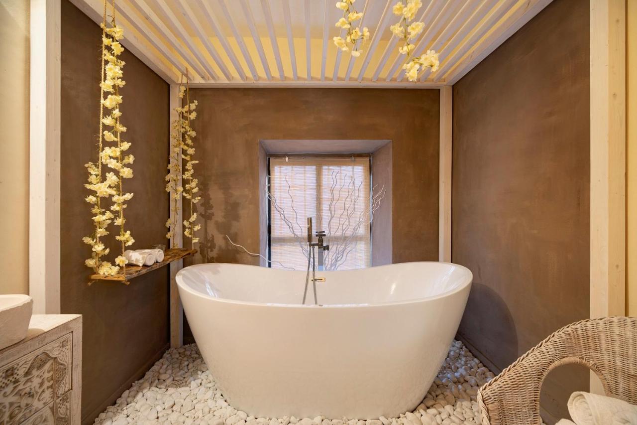 Private Spa In Kangen House Jerez Apartment Jerez de la Frontera