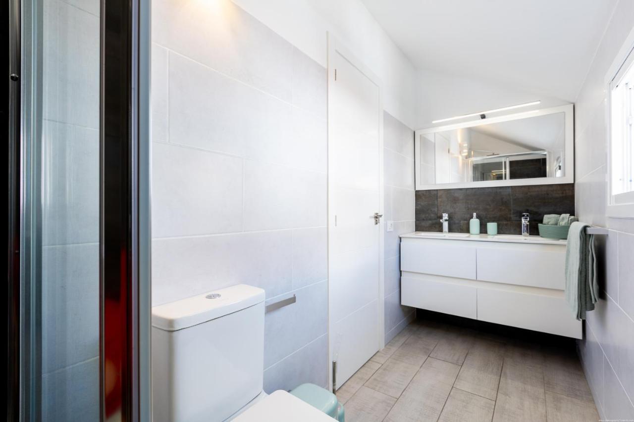 Luxury Parque Santiago I