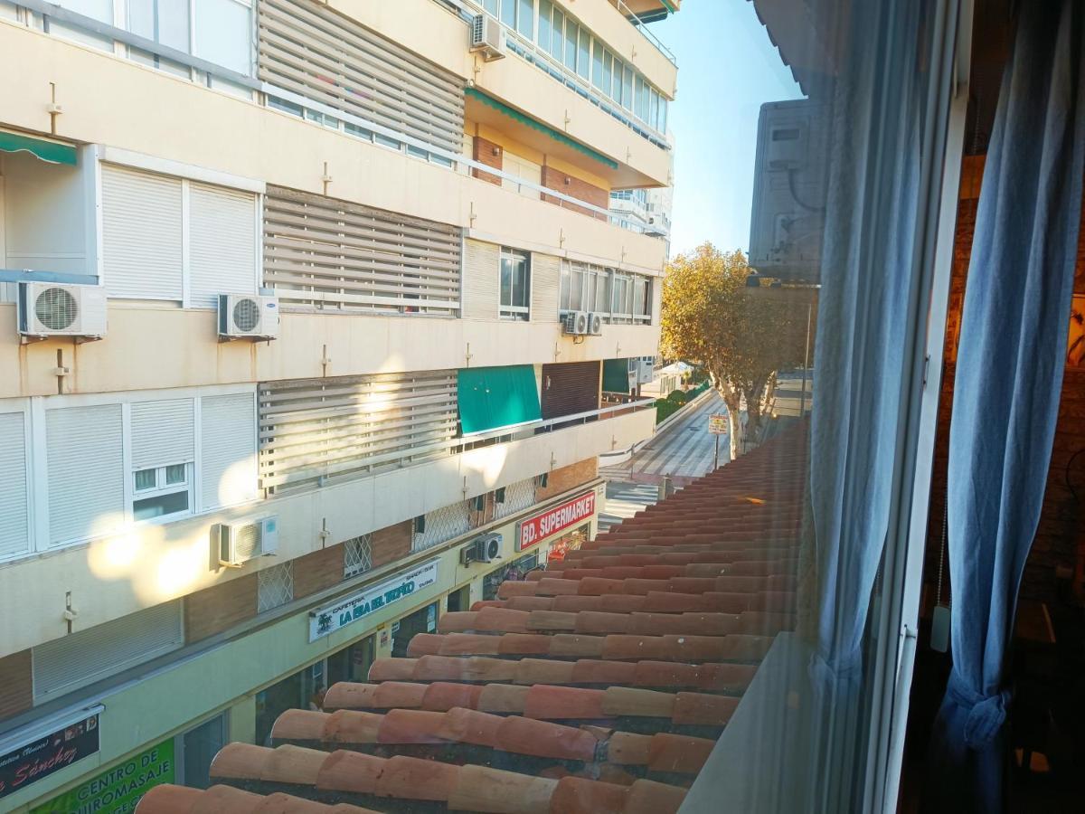 Estudio En - La Carihuela - Wifi 365 Mbps - Fire Stick Amazon - Playa A 50 Metros Apartamento