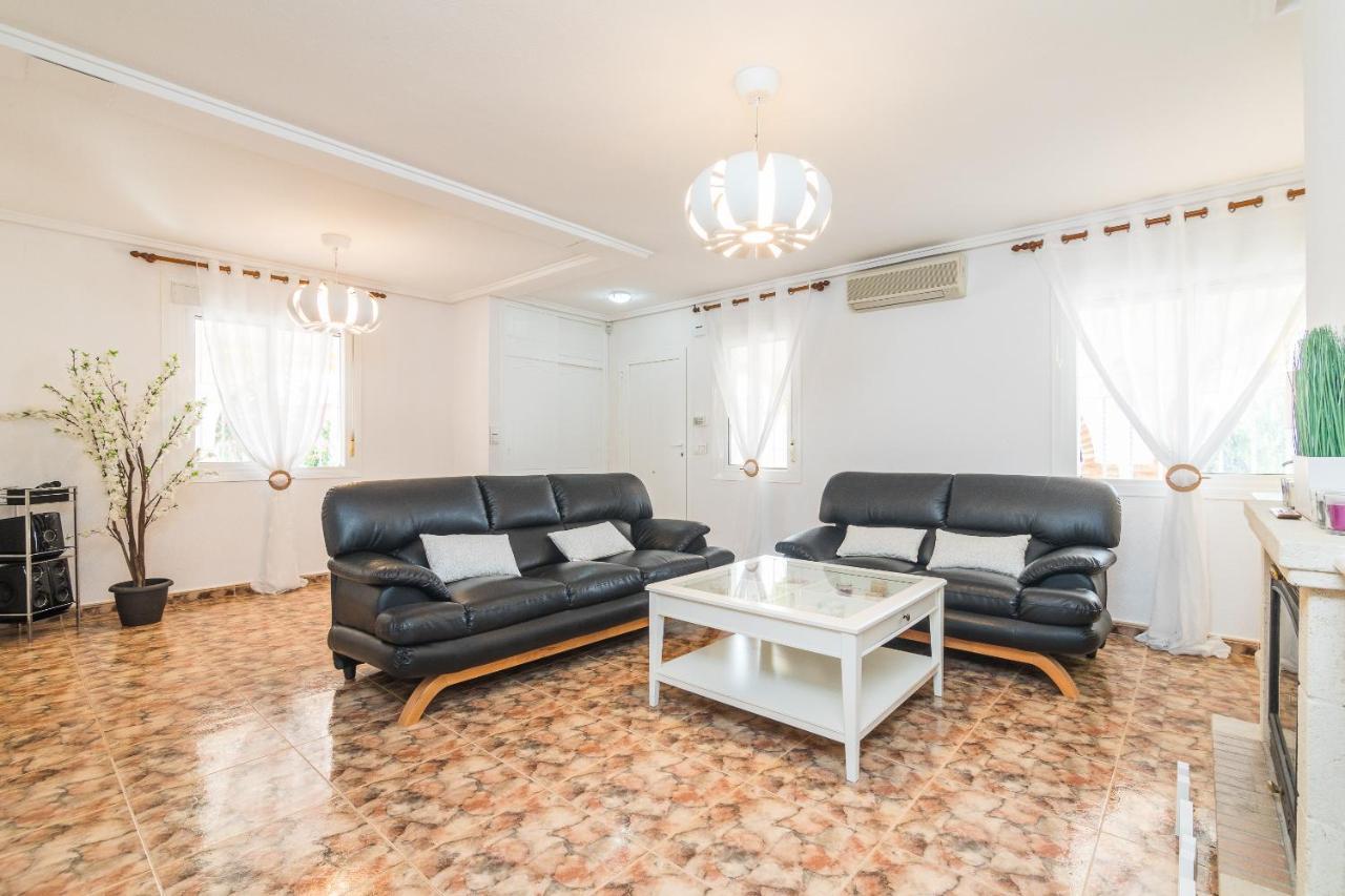 Casa Blanca La Grande - Swimming Pool - Jacuzzi Xxl - 2,4km - Airport 12 Km - Center 1km Gran Alacant
