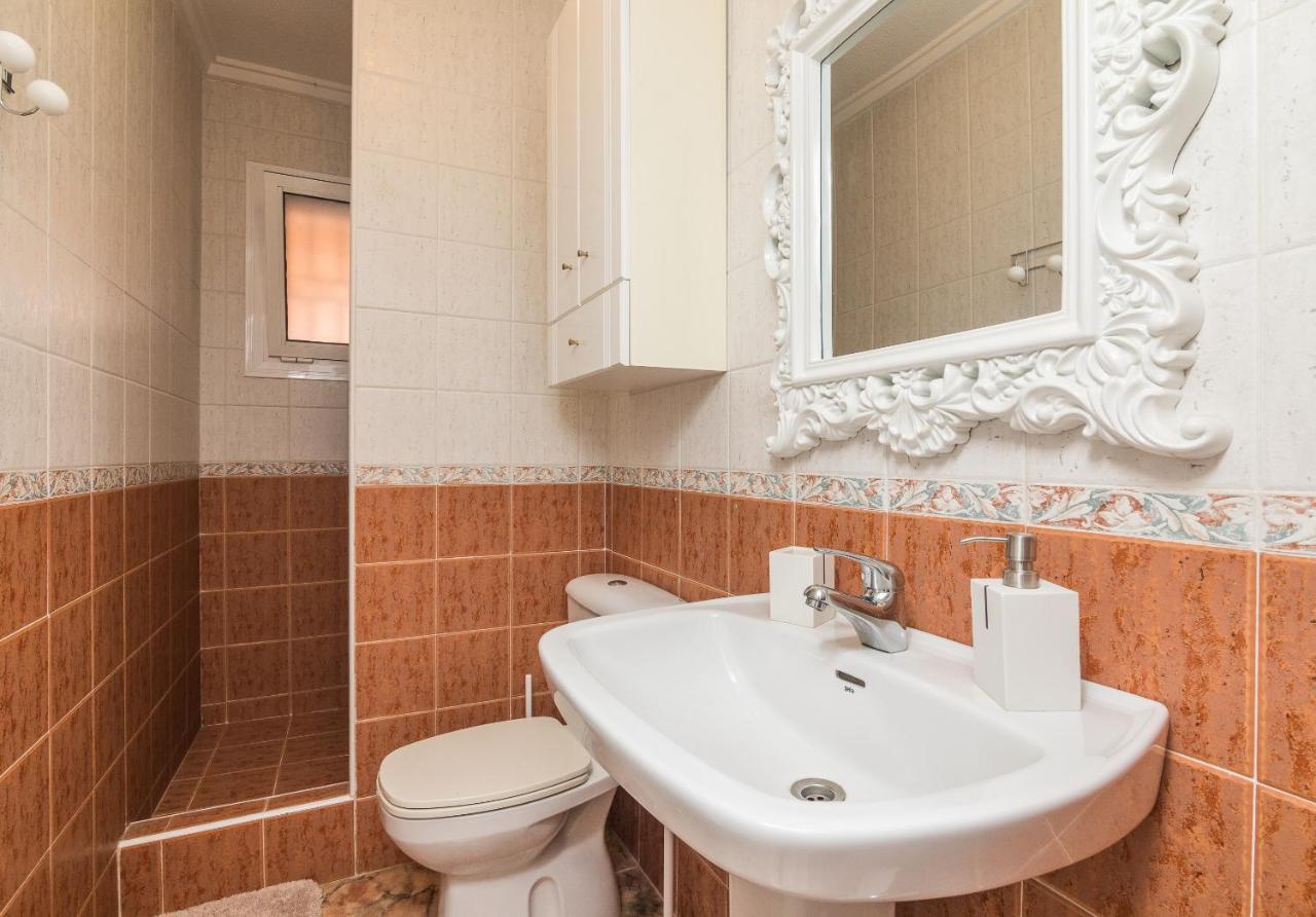 Casa Blanca La Grande - Swimming Pool - Jacuzzi Xxl - 2,4km - Airport 12 Km - Center 1km Villa Gran Alacant