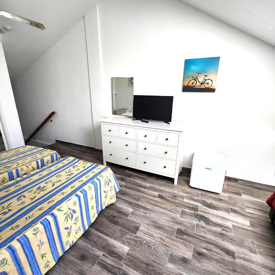 Apartment Castle Harbour Duplex With Pool View C115 Los Cristianos (Tenerife)
