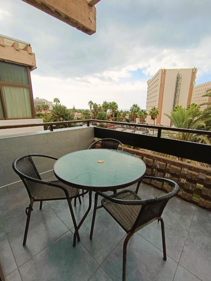 La Fiesta Apartment