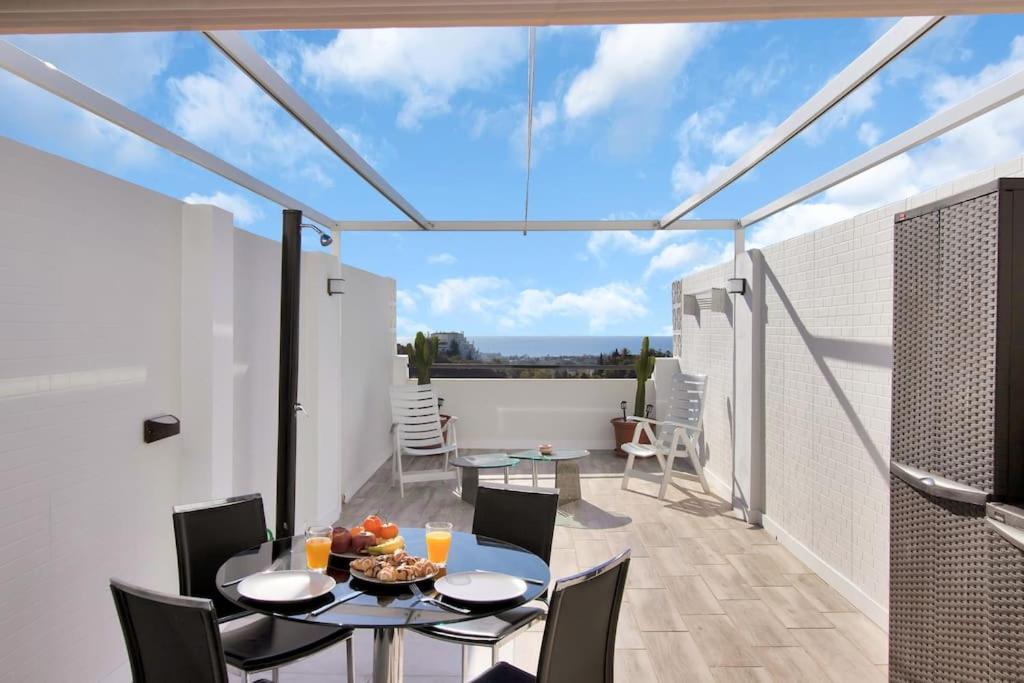 Apartamento Moderno Duplex Con Vistas Al Mar En - Abejeras 409 Estepona