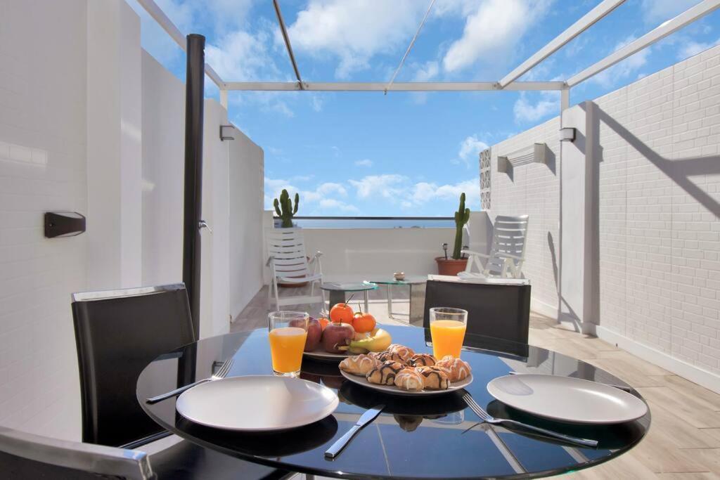 Apartamento Moderno Duplex Con Vistas Al Mar En - Abejeras 409 *