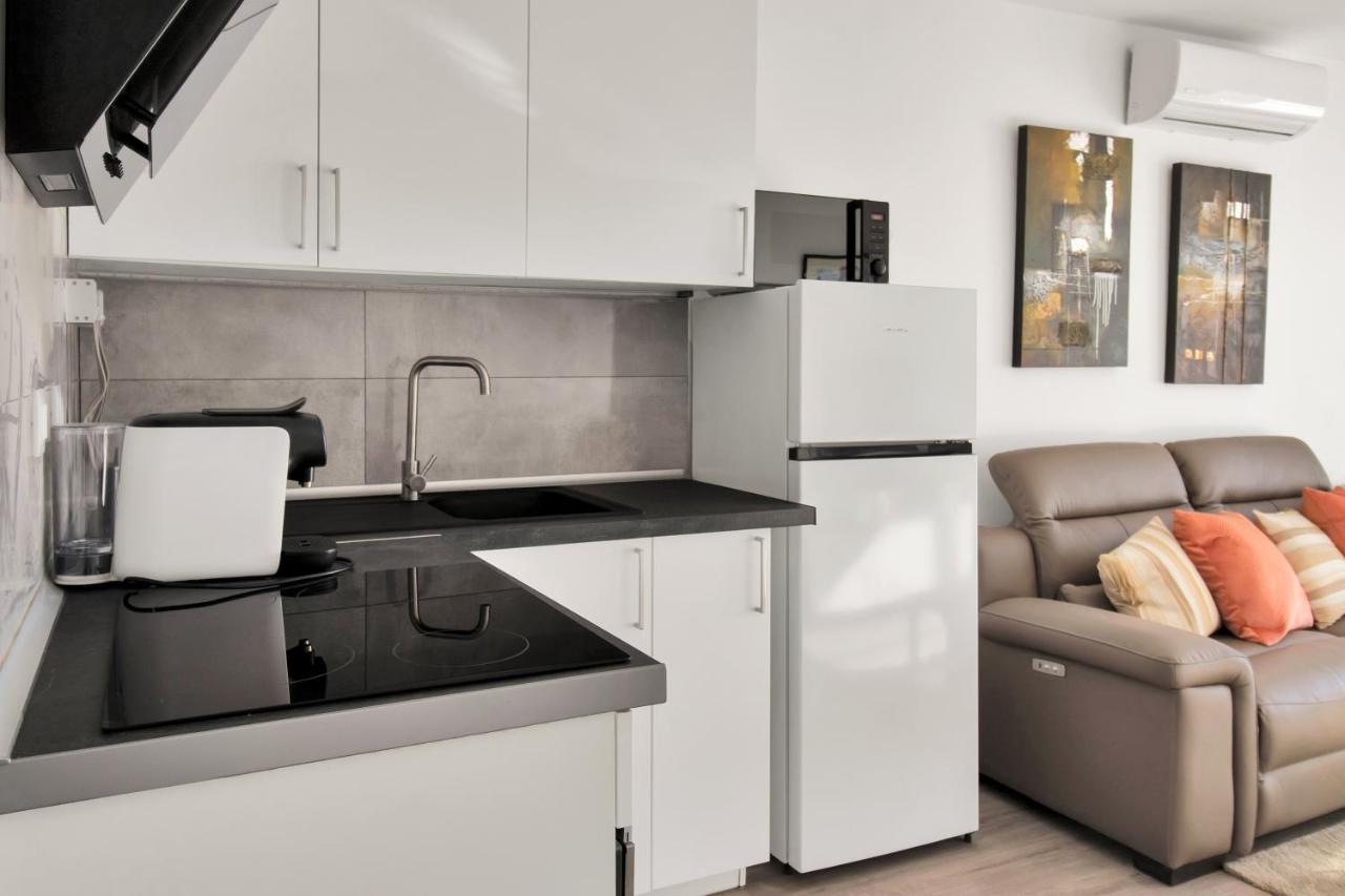 Moderno Duplex Con Vistas Al Mar En - Abejeras 409 Apartamento Estepona