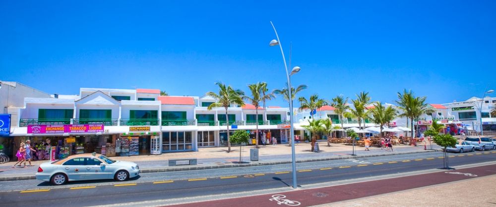 Rocas Blancas Apartahotel