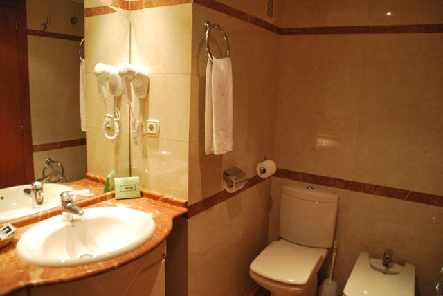 Globales Marina Hotel
