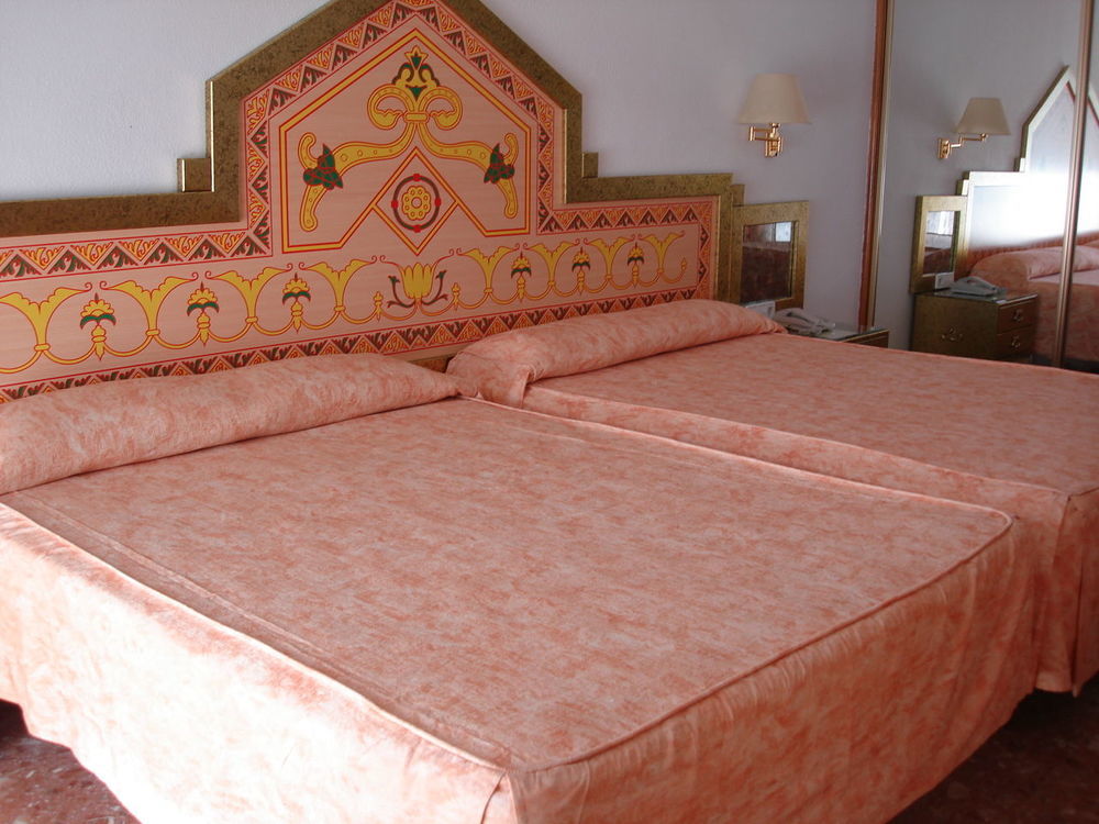 Hotel Canada Palace