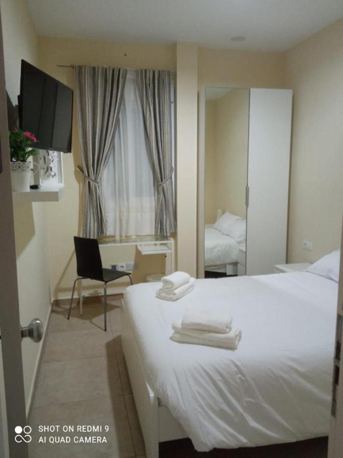 Invecar Holding Homestay Seville