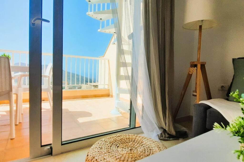 Sweet Sunset Apartment *