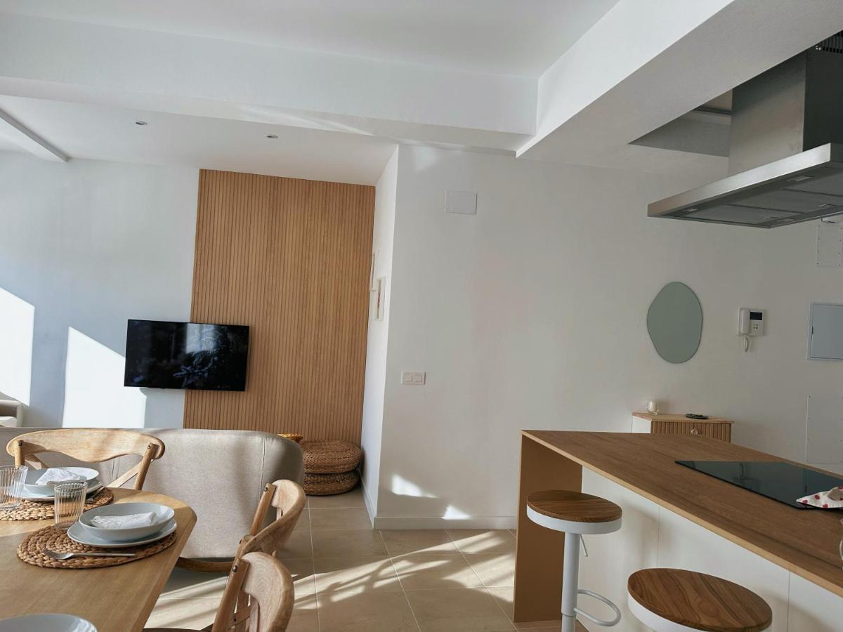 A Amb Placa De Parking Apartment *