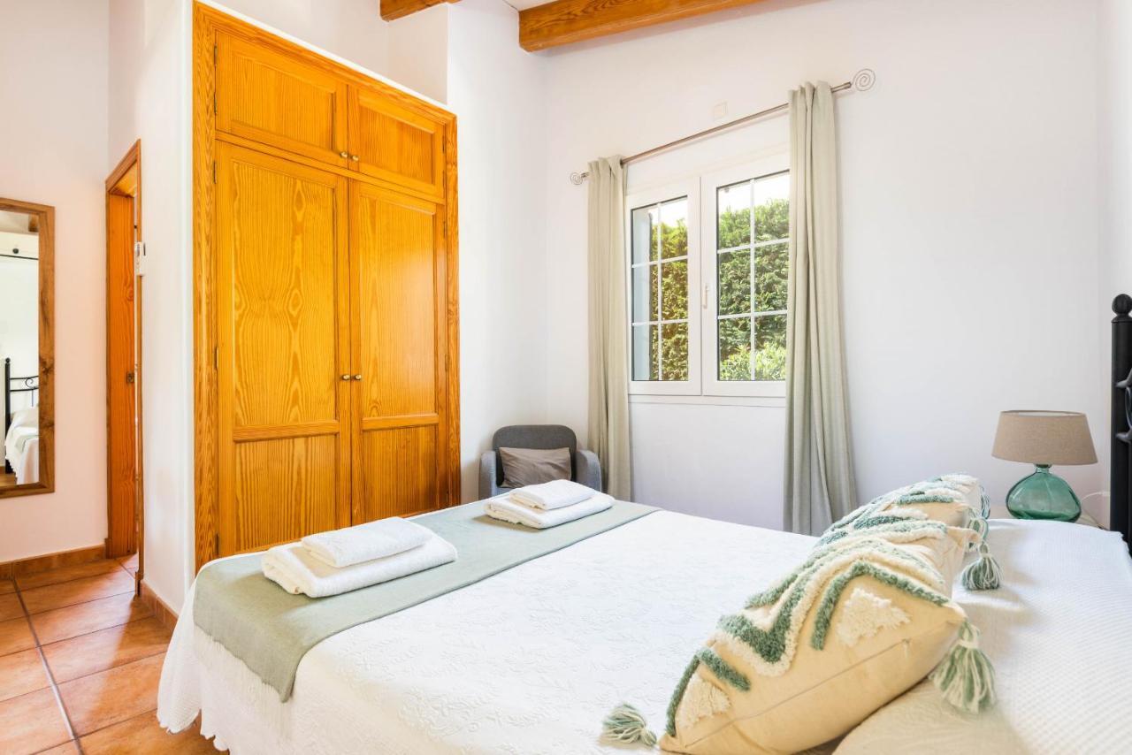 Villa Rouss Cala En Porter (Menorca)