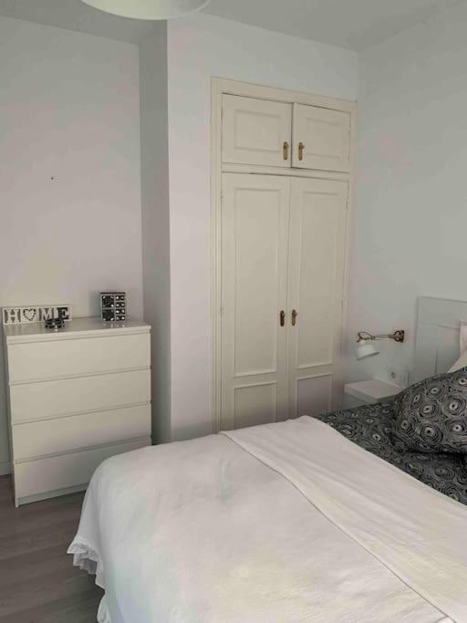 Apto Residencial Piscina Centro-parking Jaén