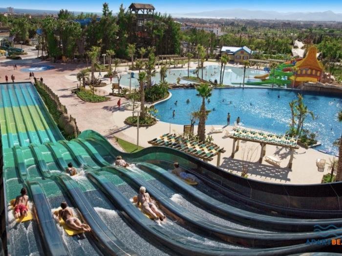 Apartbeach El Carrilet Centrico Y Luminoso * Reus