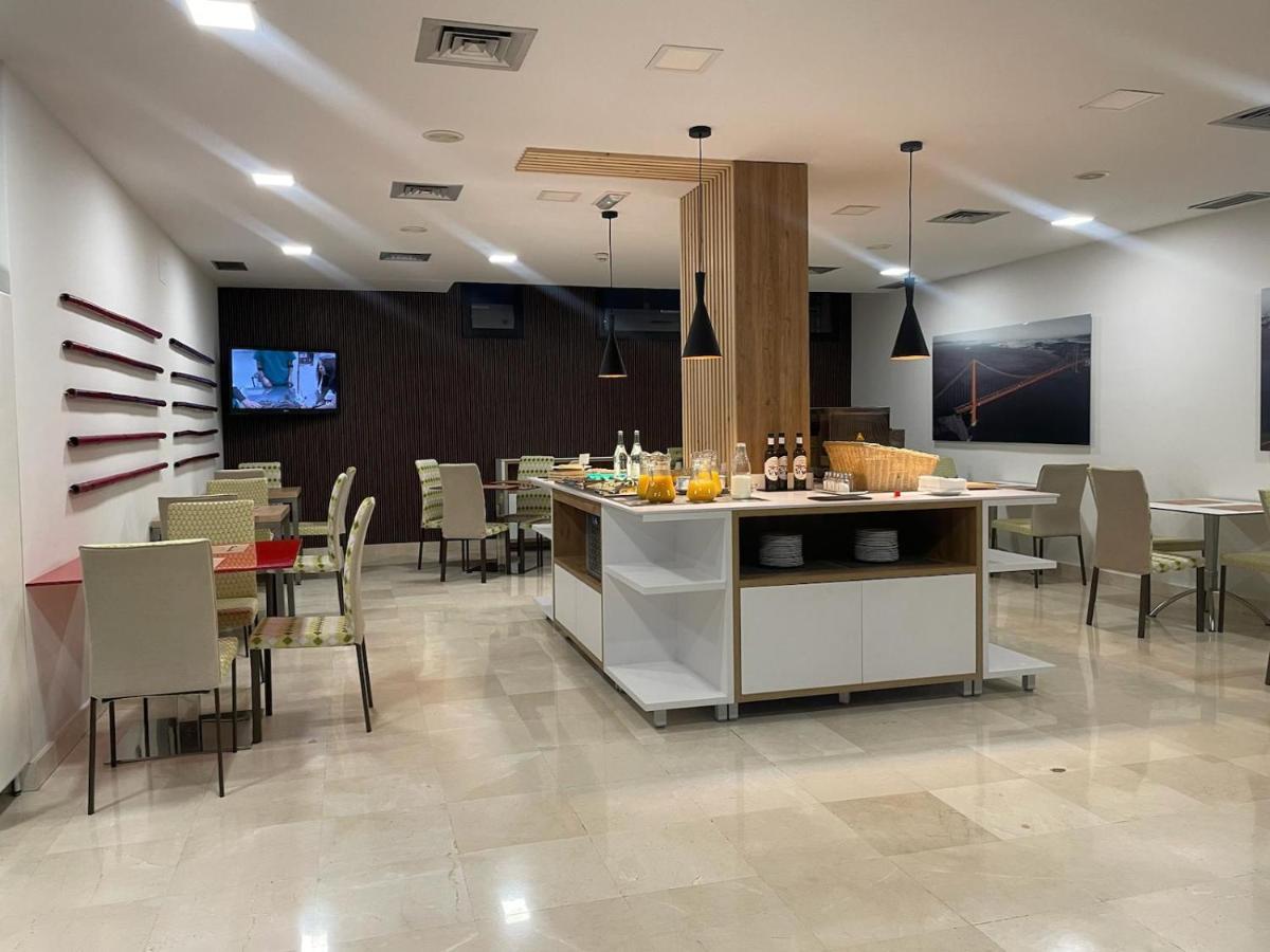 Hotel Yit Conquista De Granada