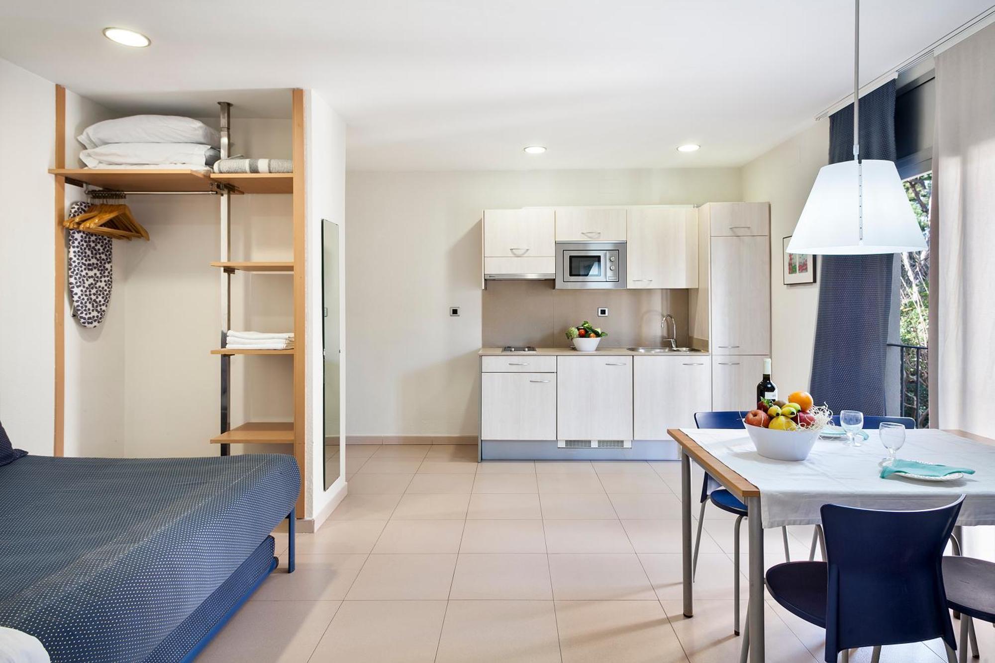 Porta Coeli Aparthotel 3*