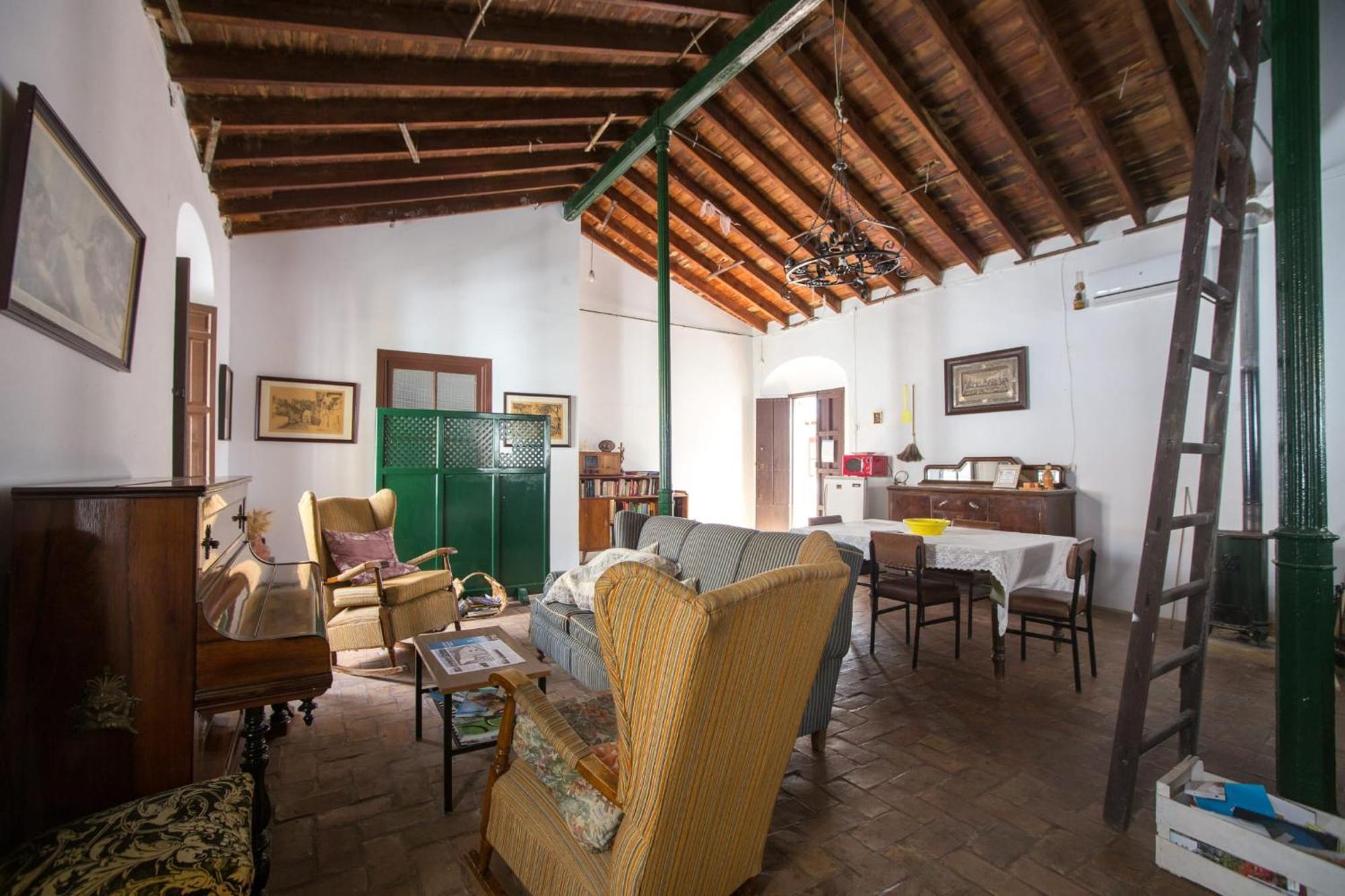 Homestay La Casa Del Cura 1935