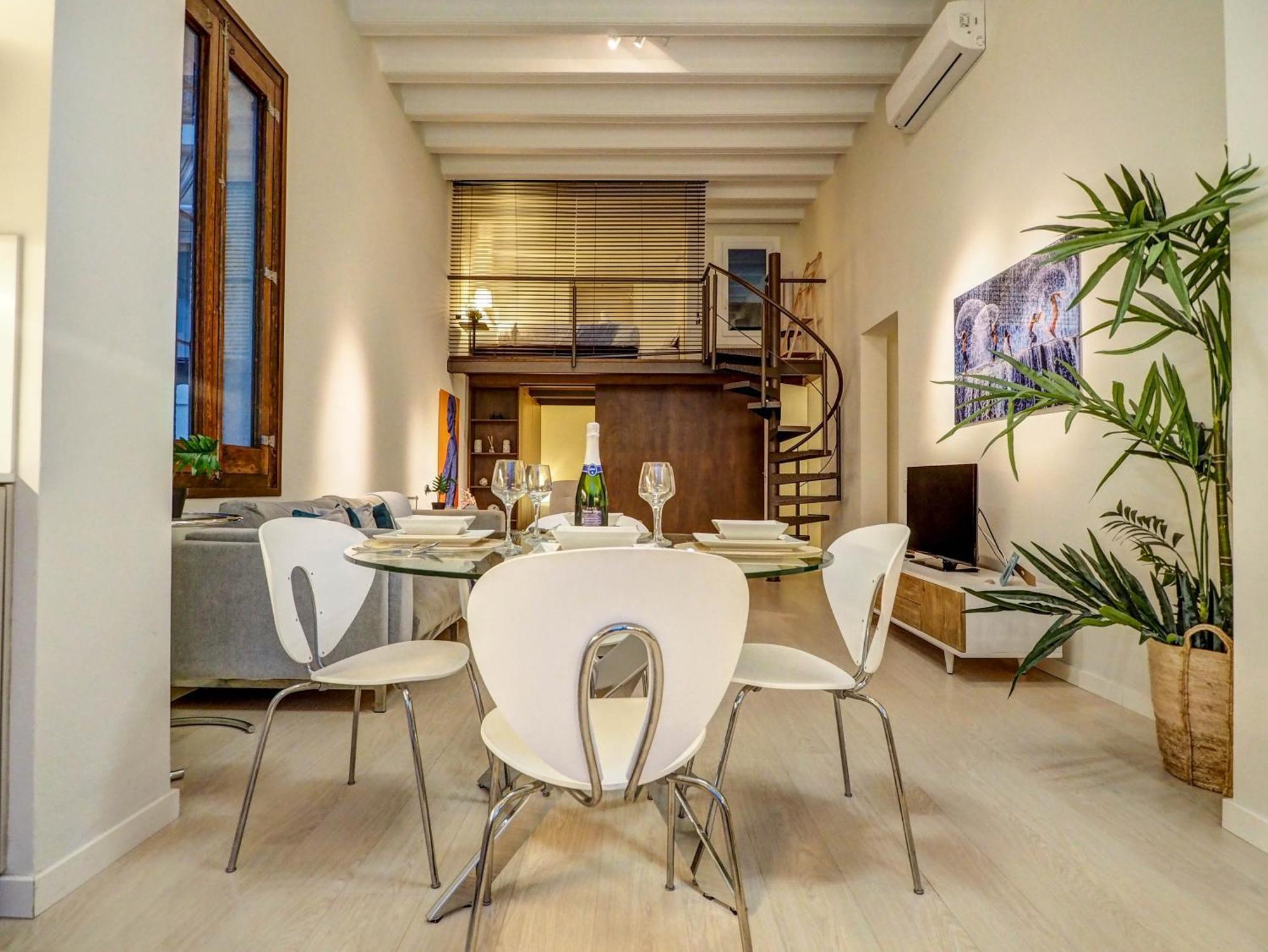 En Vogue By Hello Homes Apartamento