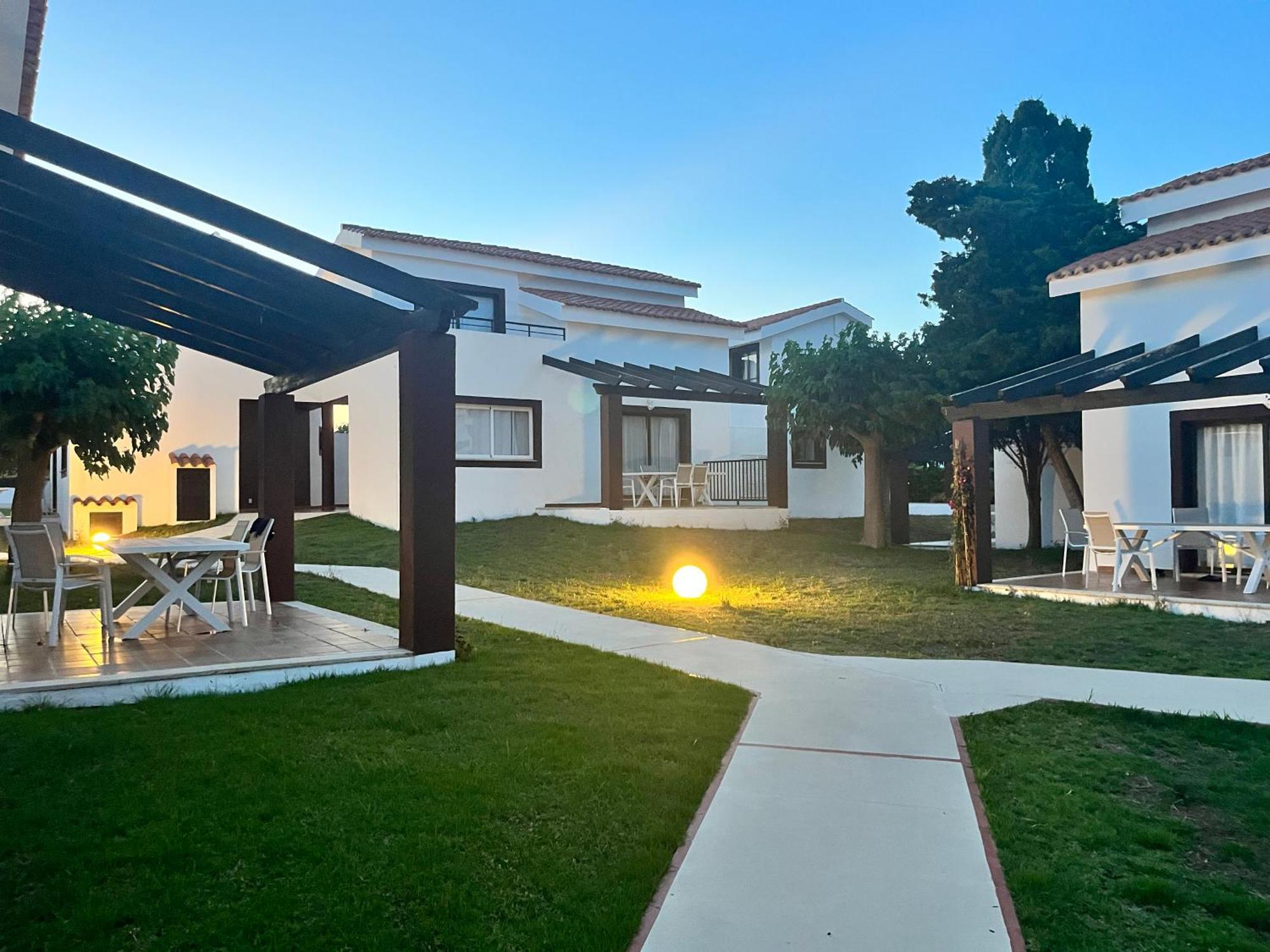 Nuramar Aparthotel Cala'N Bosch (Menorca)