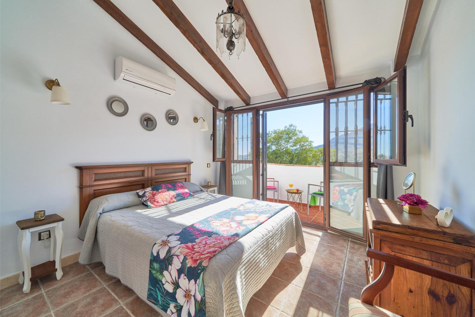 Casa rural Alcaparaín