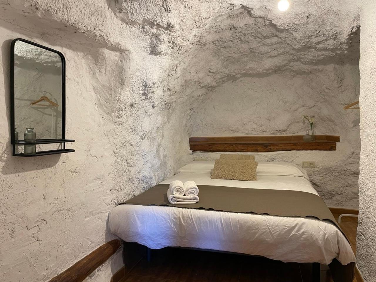 Cuevas El Atochal Origenes Apartahotel Gor