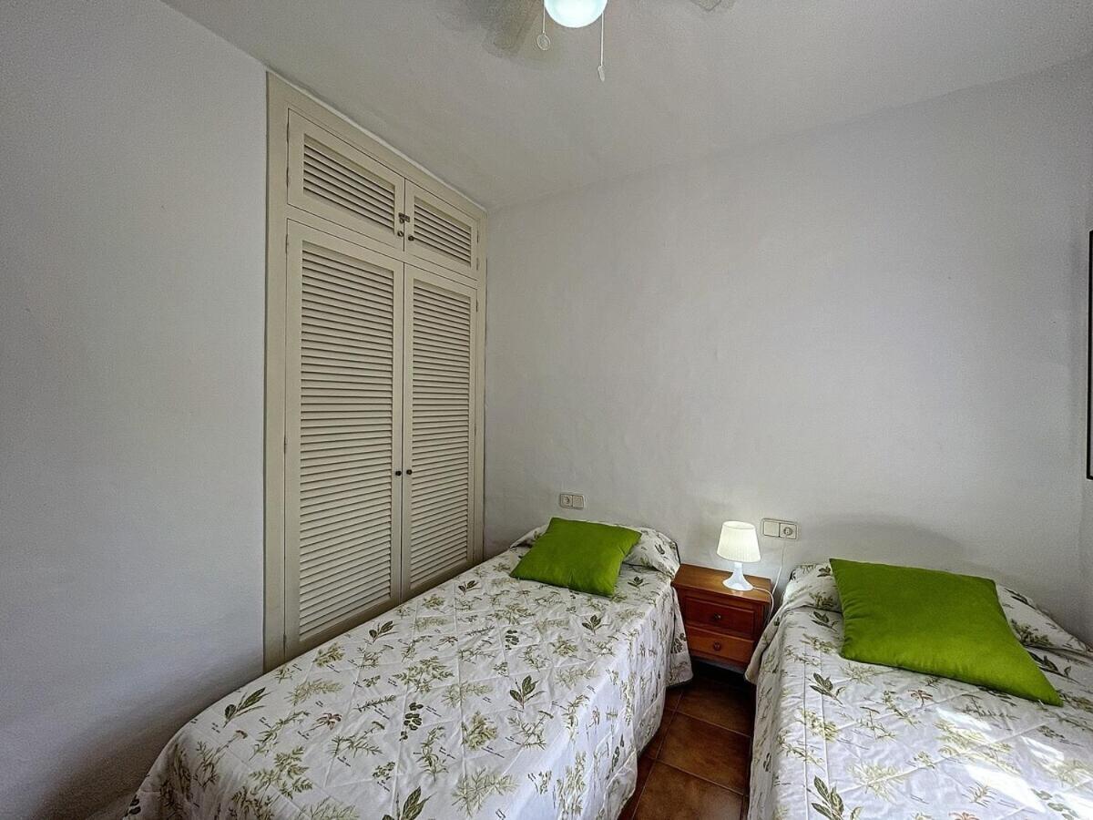 P107 Un Rinconcito En El Mar Apartamento Fornells (Menorca)