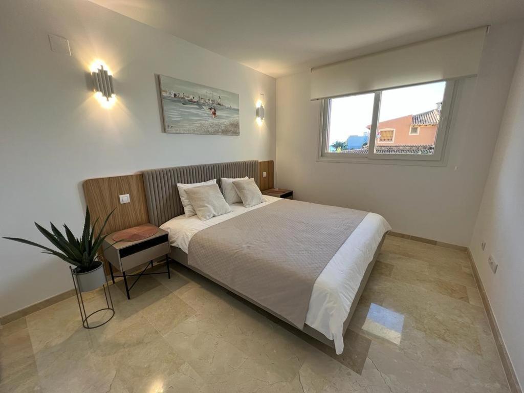 Apartment Elvira Apartamento En Punta Prima La Recoleta Gk *